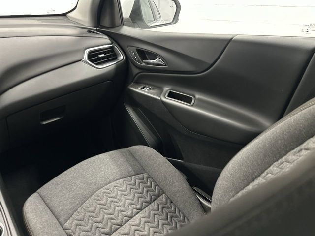 Thumbnail: 2024 Chevrolet Equinox - 2