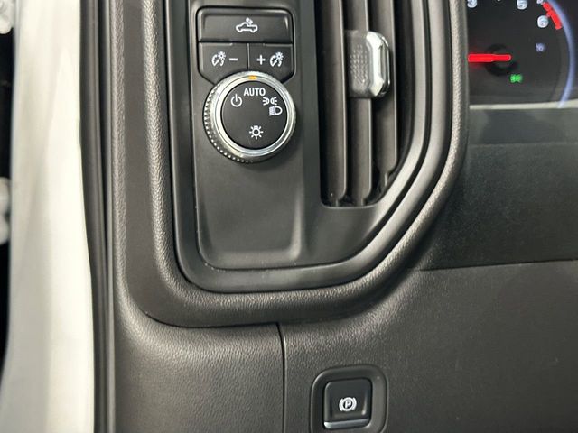 Thumbnail: 2021 GMC Sierra 1500 - 23