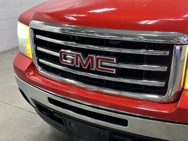 Thumbnail: 2013 GMC Sierra 1500 - 4