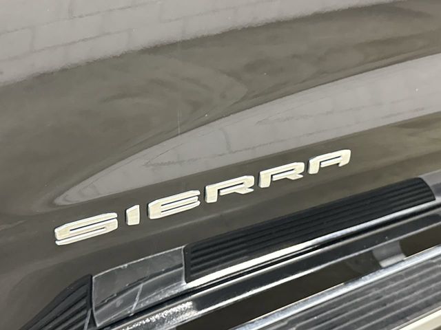Thumbnail: 2023 GMC Sierra 1500 - 4