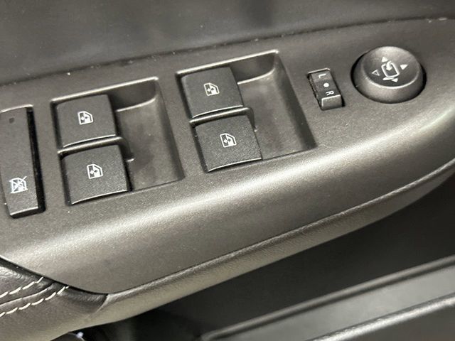 Thumbnail: 2012 Cadillac SRX - 26