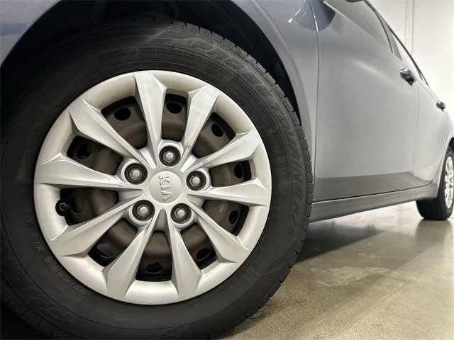 Thumbnail: 2019 Kia Forte - 5