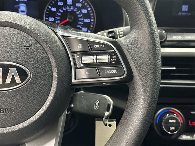 Thumbnail: 2019 Kia Forte - 23