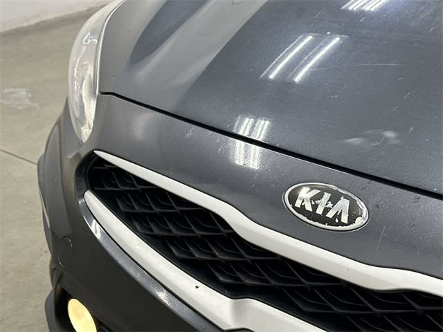 Thumbnail: 2019 Kia Forte - 4