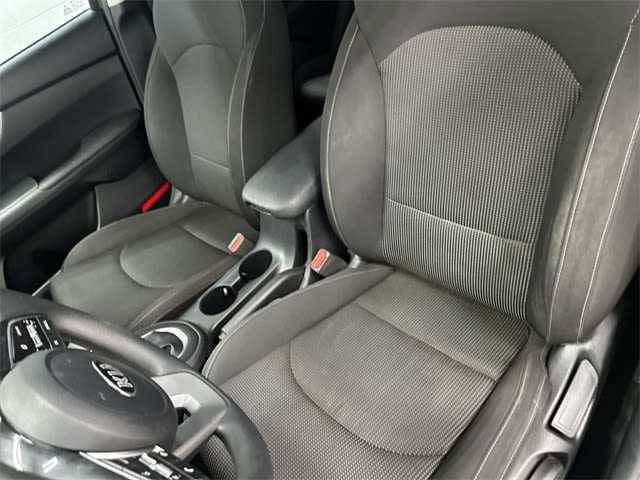 Thumbnail: 2019 Kia Forte - 7