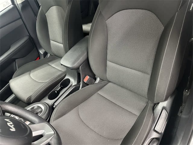 Thumbnail: 2024 Kia Forte - 7