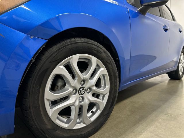 Thumbnail: 2018 Toyota Yaris iA - 5