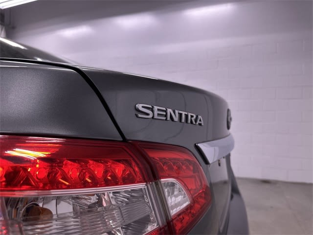 2015 Nissan Sentra SV 4