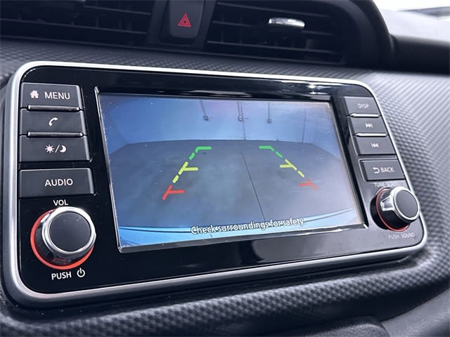 2024 Nissan Kicks S 28