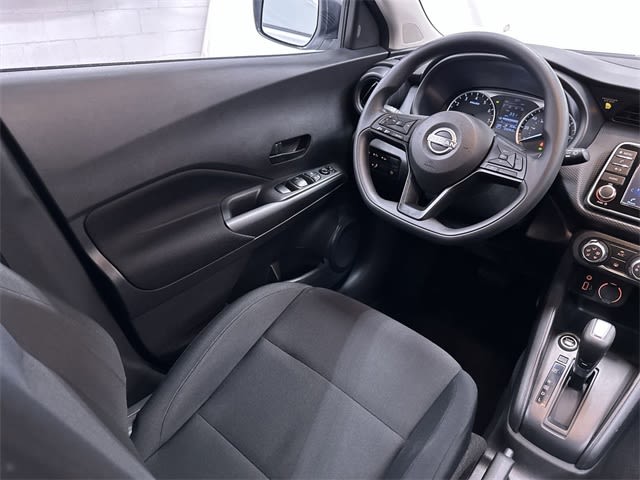 2024 Nissan Kicks S 2