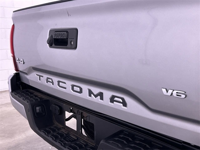 2023 Toyota Tacoma SR5 7