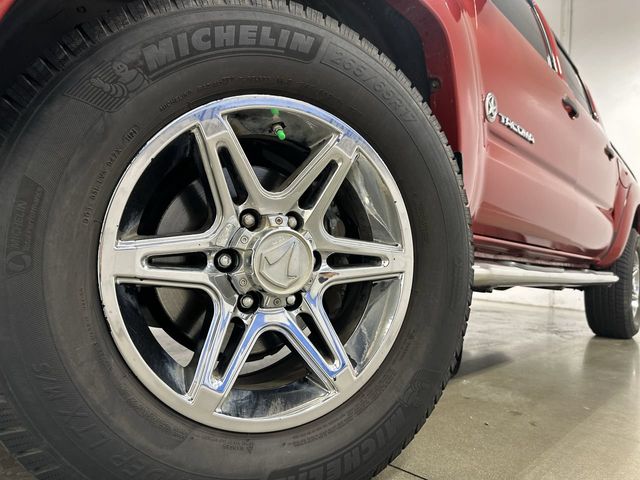 Thumbnail: 2014 Toyota Tacoma - 4