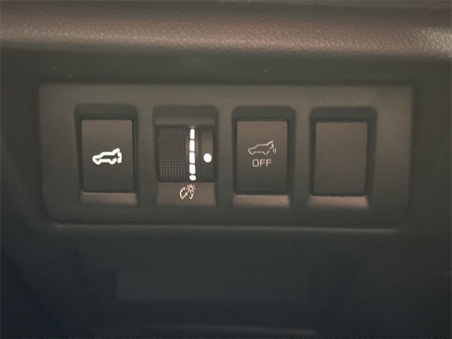 2020 Subaru Outback Onyx Edition 24