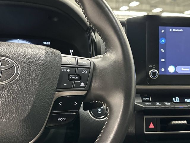 Thumbnail: 2025 Toyota Camry - 24