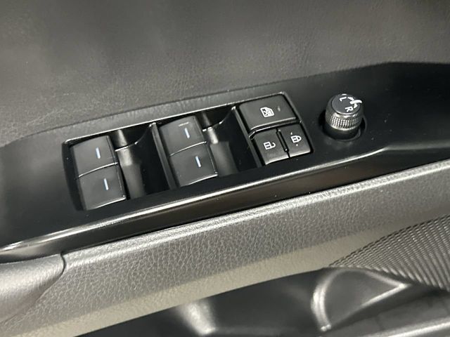 Thumbnail: 2025 Toyota Camry - 26