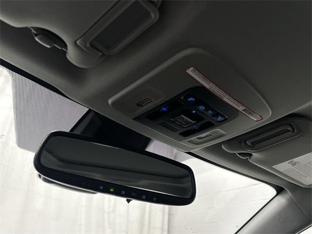 Thumbnail: 2020 Toyota Camry - 27