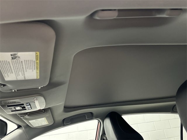 Thumbnail: 2020 Toyota Camry - 32