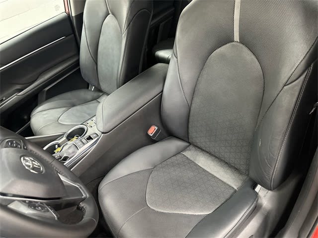 Thumbnail: 2020 Toyota Camry - 7