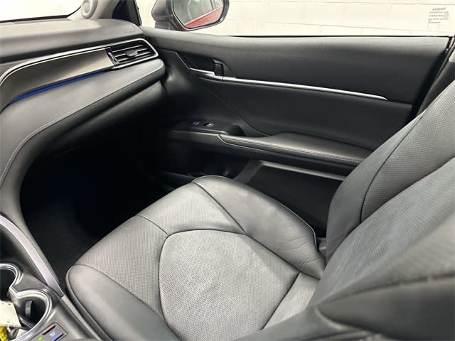 Thumbnail: 2020 Toyota Camry - 21