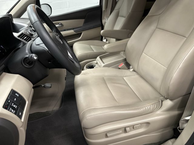 Thumbnail: 2015 Honda Odyssey - 7