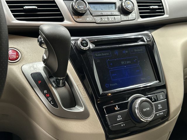 Thumbnail: 2015 Honda Odyssey - 10