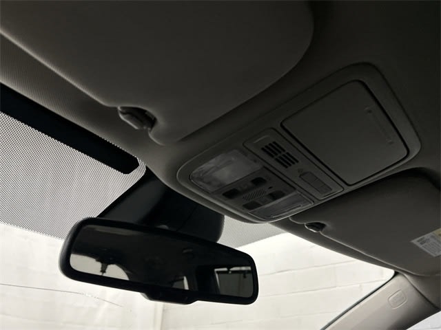 Thumbnail: 2014 Honda Odyssey - 34