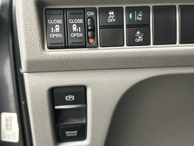 Thumbnail: 2020 Honda Odyssey - 25