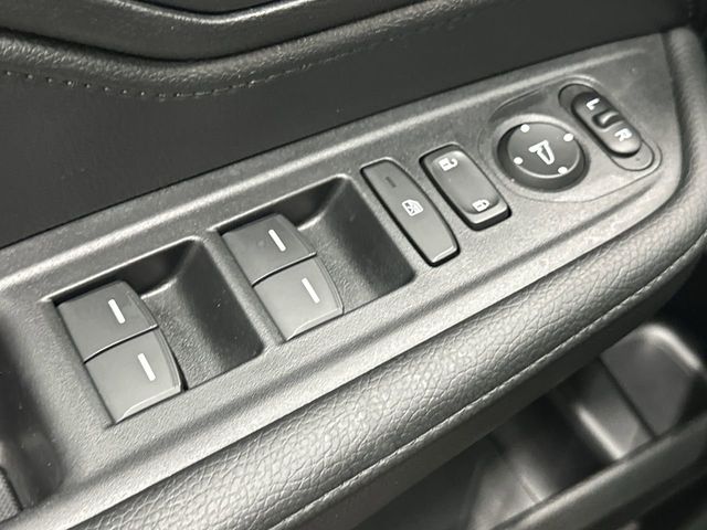 Thumbnail: 2025 Honda Odyssey - 25