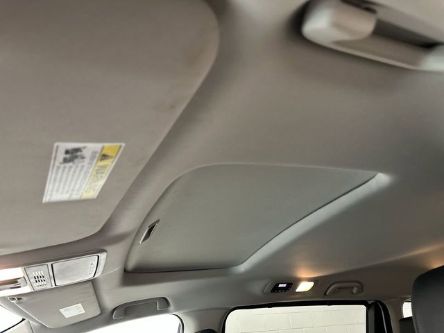 Thumbnail: 2025 Honda Odyssey - 31