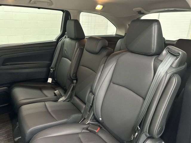 Thumbnail: 2025 Honda Odyssey - 21
