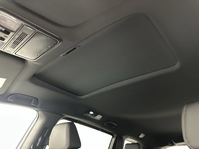 Thumbnail: 2026 Honda Odyssey - 30