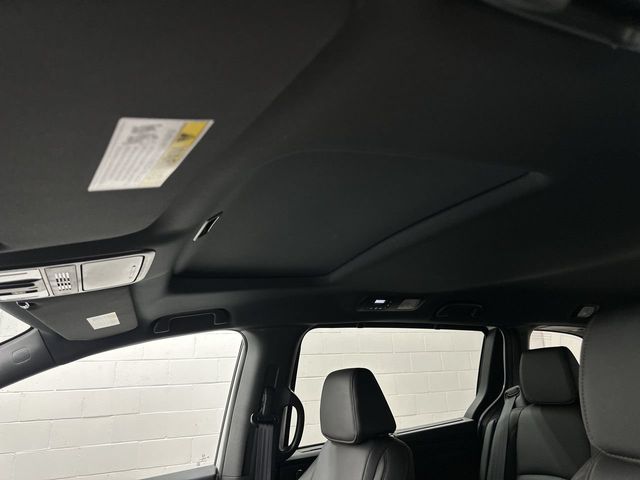 Thumbnail: 2026 Honda Odyssey - 30