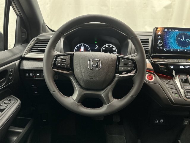 Thumbnail: 2026 Honda Odyssey - 6