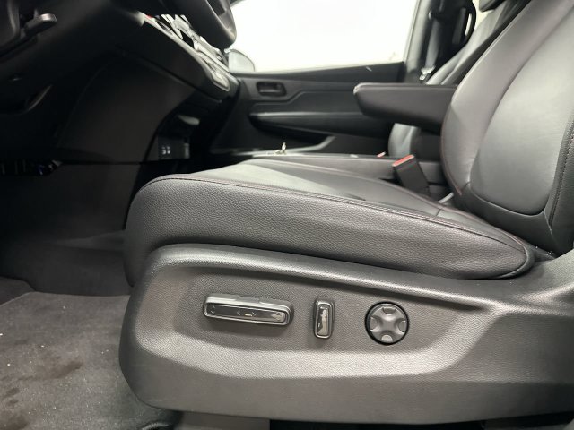 Thumbnail: 2026 Honda Odyssey - 30