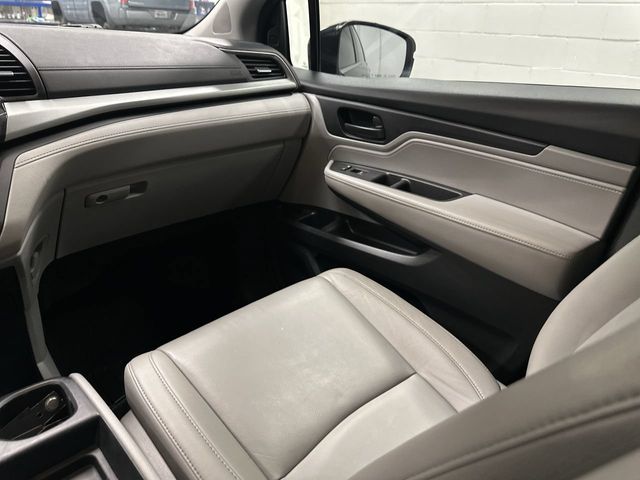 Thumbnail: 2020 Honda Odyssey - 18