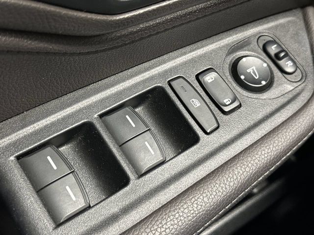 Thumbnail: 2019 Honda Odyssey - 26