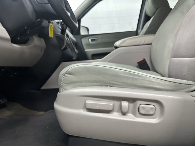 Thumbnail: 2015 Honda Pilot - 29