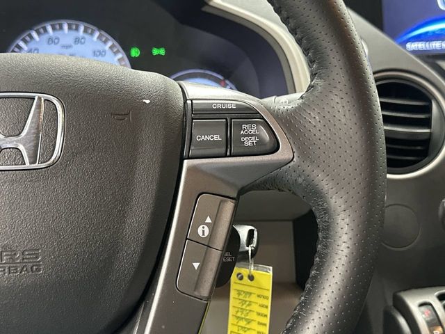 Thumbnail: 2013 Honda Pilot - 23