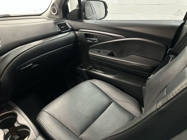 Thumbnail: 2021 Honda Pilot - 21