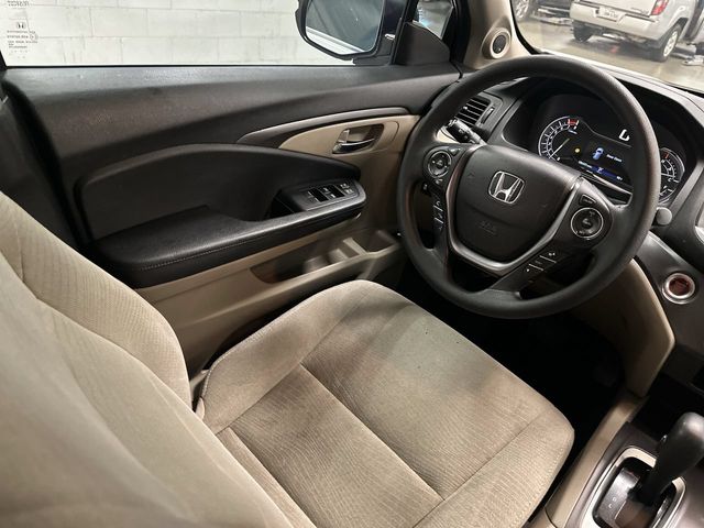Thumbnail: 2017 Honda Pilot - 2