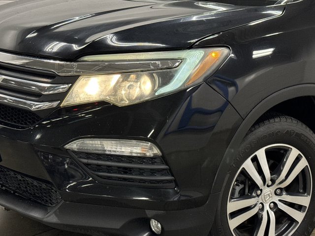 Thumbnail: 2018 Honda Pilot - 32
