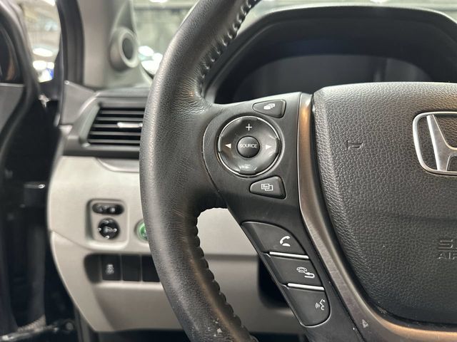 Thumbnail: 2016 Honda Pilot - 22