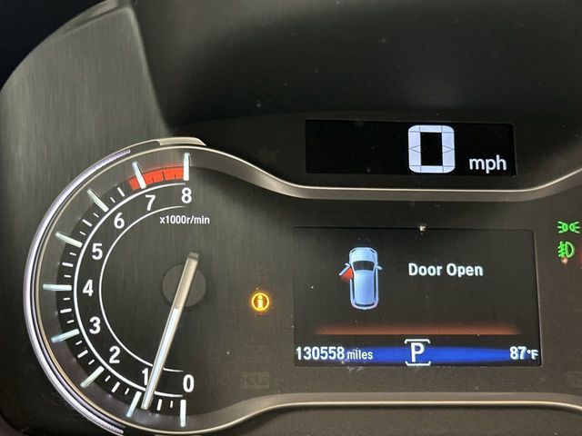Thumbnail: 2017 Honda Pilot - 12