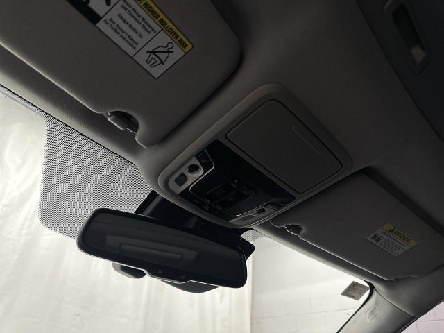 Thumbnail: 2016 Honda Pilot - 27