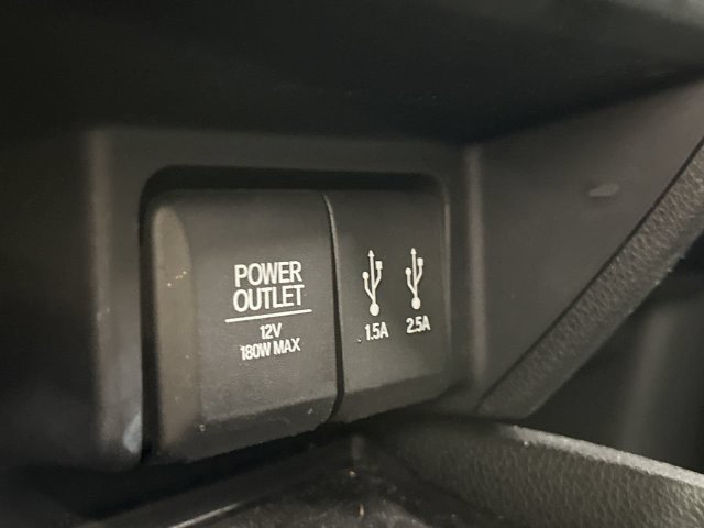 Thumbnail: 2016 Honda Pilot - 30
