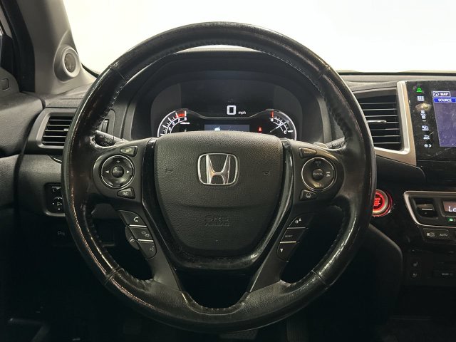 Thumbnail: 2016 Honda Pilot - 6