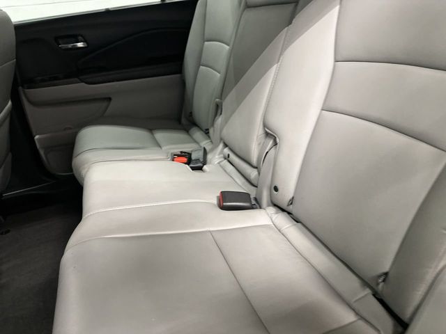 Thumbnail: 2020 Honda Pilot - 9