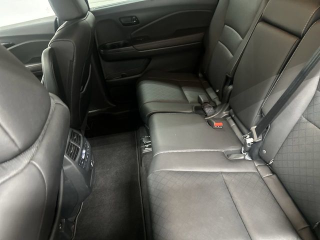 Thumbnail: 2023 Honda Passport - 9