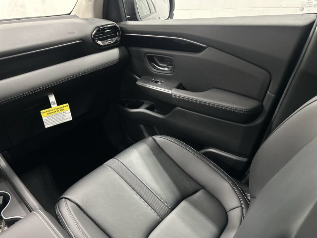 Thumbnail: 2026 Honda Pilot - 8