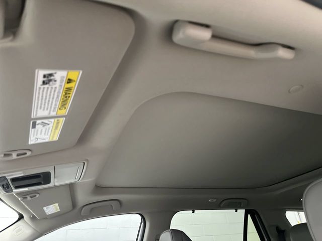 Thumbnail: 2025 Honda Pilot - 32
